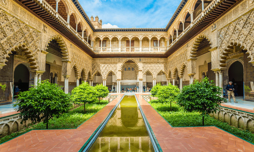 Patio de las Doncellas